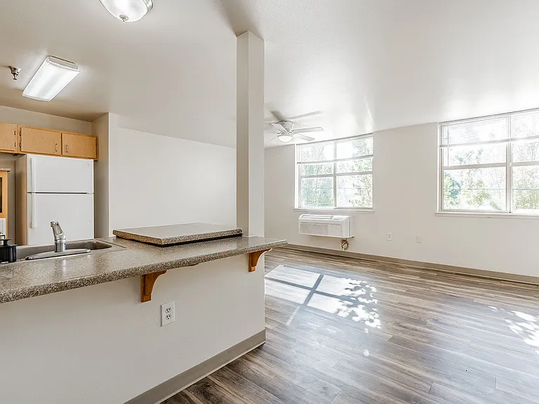 INCOME RESTRICTED Affordable Apartments in Hazelwood! — Photo 60