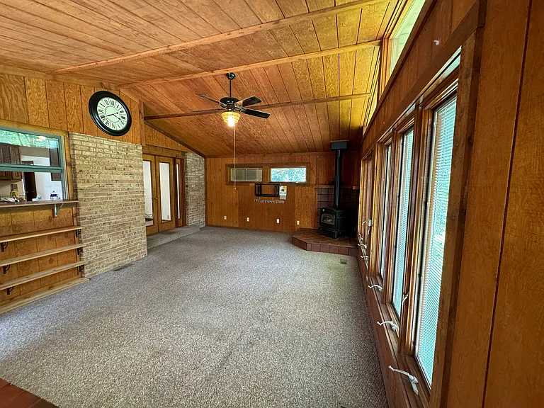 2204 Wyoming Dr — Photo 6