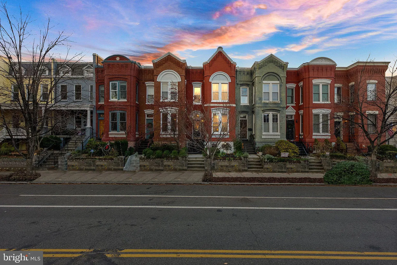 619 F St NE photo 1