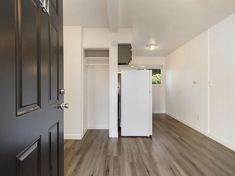 Timberline Apartments — Photo 16