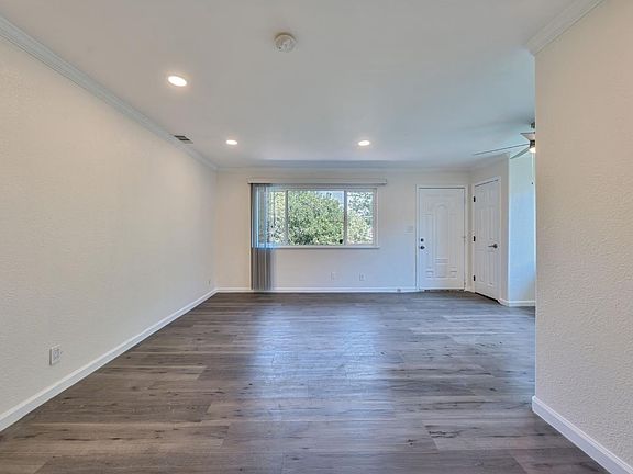 5th image of 5758 Walerga Rd APT 4