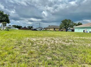 25 NE 11th St, Cape Coral, FL 33909