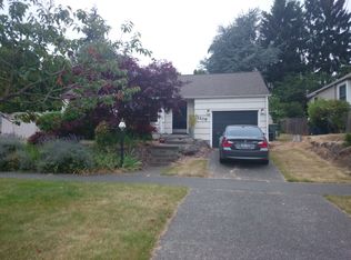 3209 34th Ave W, Seattle, WA 98199