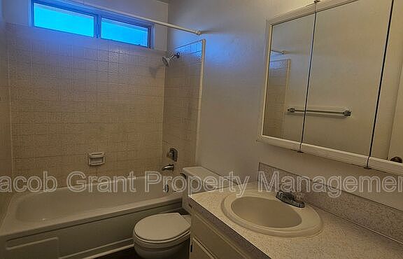5th image of 1345 Elizabeth Cir APT 1