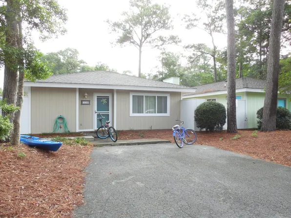 114 Lagoon Ln #114, Pine Knoll Shores, NC 28512