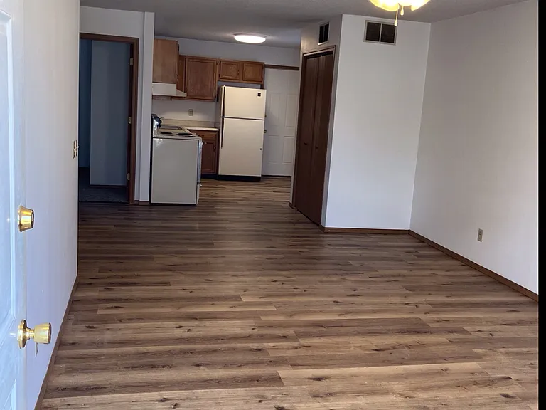 209 N East St #215 — Photo 2