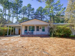 200 W Delaware Ave, Southern Pines, NC 28387