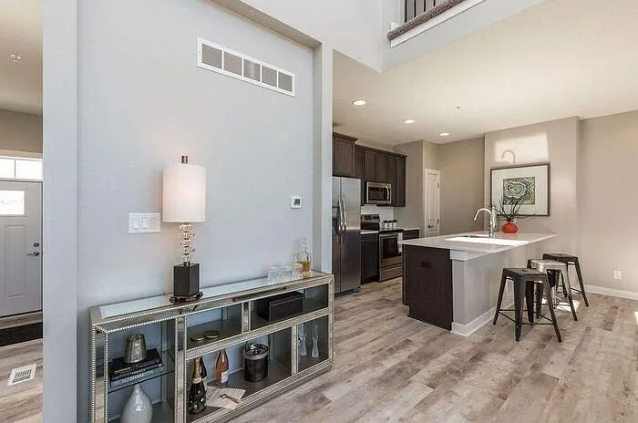1408 NE Mockingbird Ln — Photo 10