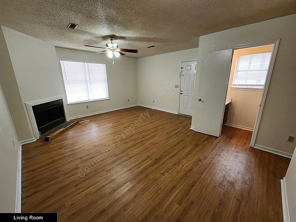 4th image of 112 Leila Ln #B