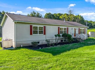 1328 Cortez Rd, Lake Ariel, PA 18436