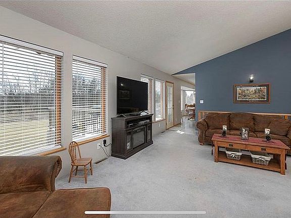 3rd image of 57179 227th St