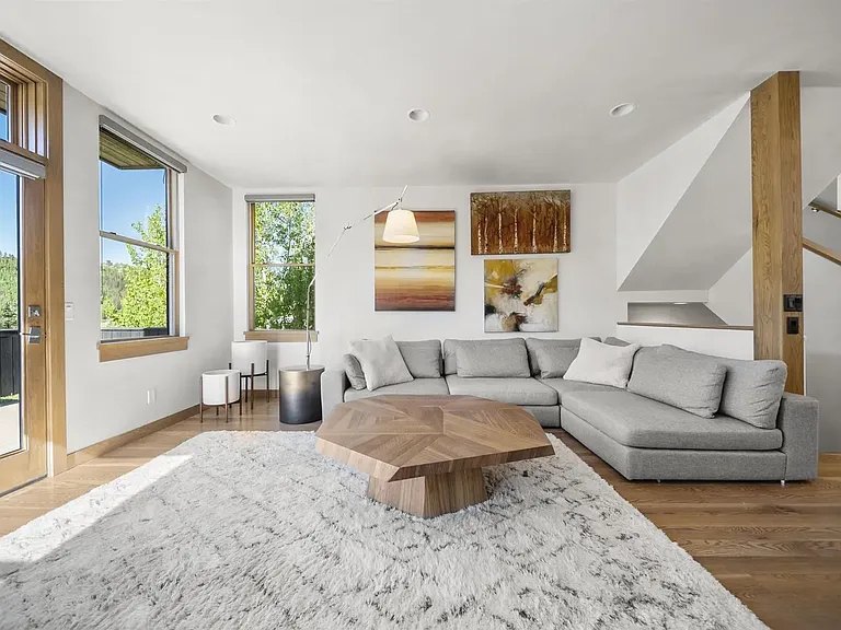 245 S Sunset Ridge Dr — Photo 18