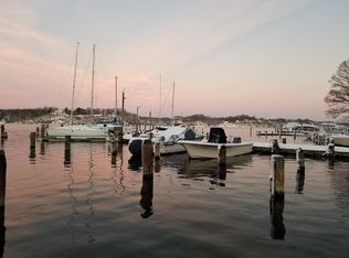 363 Friar Trl, Annapolis, MD 21401