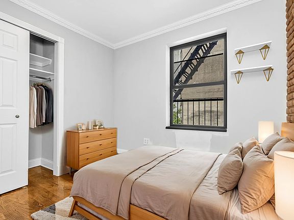3rd image of 161 Stanton St APT 8