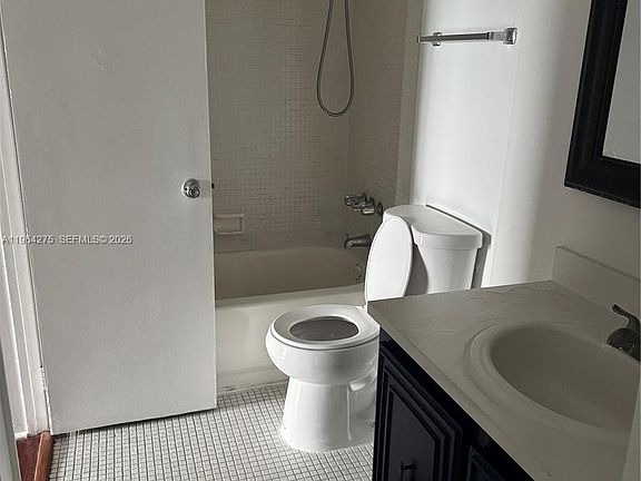 4th image of 496 NW 165th St Rd APT D614