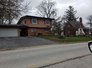 73 E Richton Rd, Crete, IL 60417