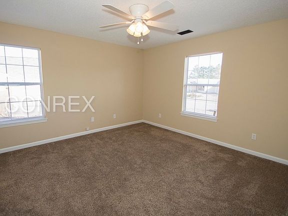 4th image of 98 Sterling Cross Dr