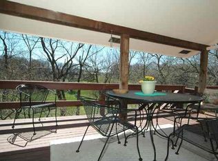 504 Laurel Dr, Bellevue, NE 68005