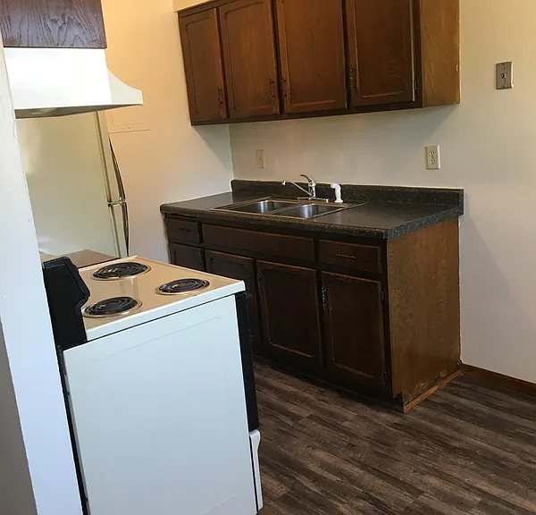 1610 Albemarle St #101 — Photo 1