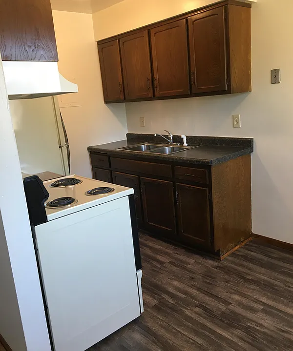 1610 Albemarle St #101