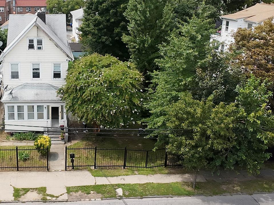 1st image of 116 S 11th Avenue