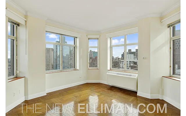 Sold by Douglas Elliman | media 15