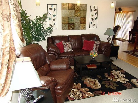 4th image of 2961 Pancho Villa Pl SE
