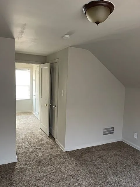6848 Piedmont — Photo 3