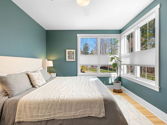 4th image of 8012 Poplar Ridge Ln