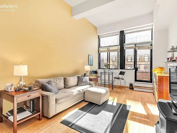 310 E 46th St, New York, NY