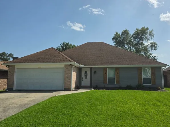 117 Moonraker Dr, Slidell, LA 70458