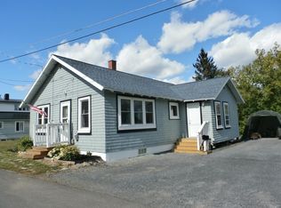 7 Willow Dr, Caribou, ME 04736