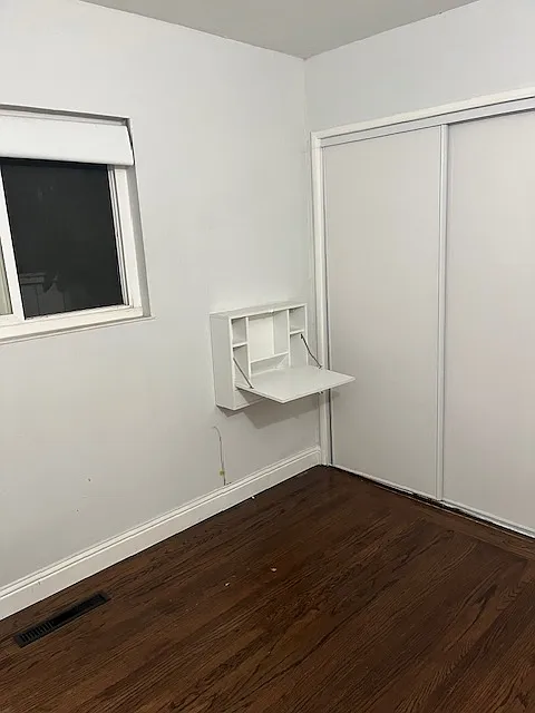 7 bed, 3000 sqft, $1,200 — Photo 2