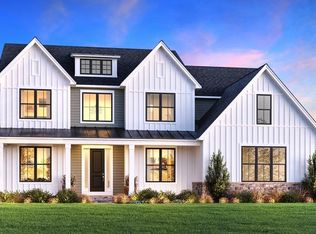 26 Whalen Rd, Hopkinton, MA 01748