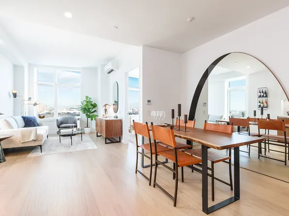 123 Linden Blvd, Brooklyn, NY