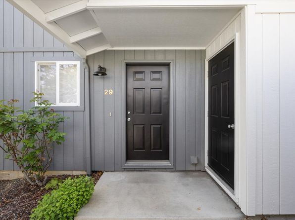 Talent Parkside Apartments | 220 W Rapp Rd, Talent, OR