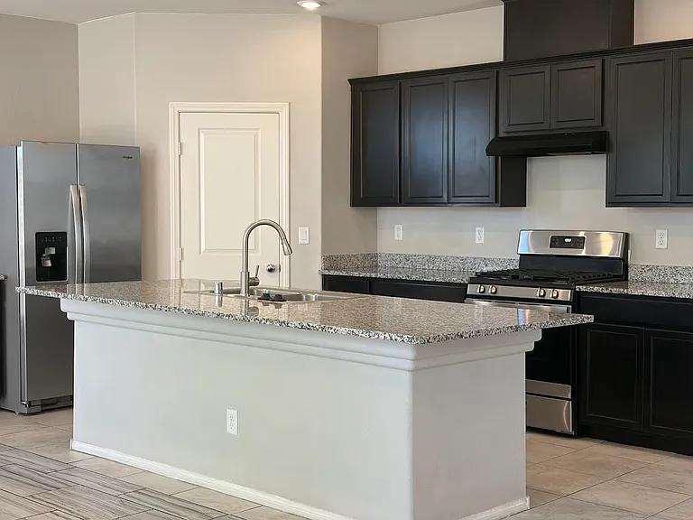 7757 Alder Landing St — Photo 4