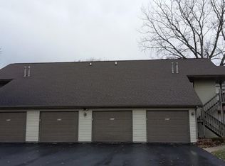 4072 Renn Hart Hills Rd, Loves Park, IL 61111