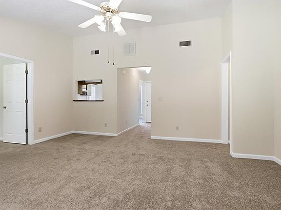 5th image of 7 Frances Dr NW