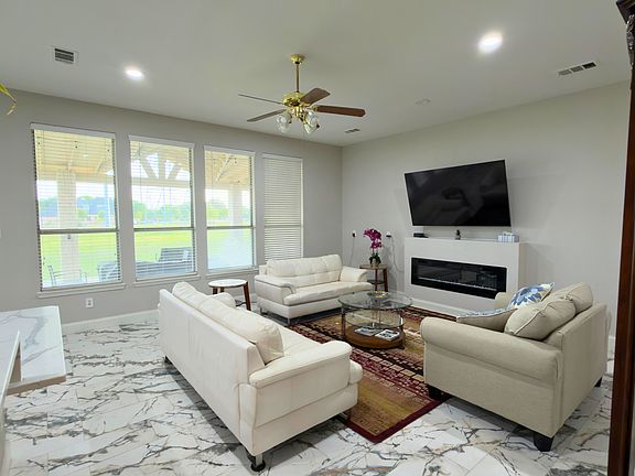 4th image of 4303 Willow Ridge Dr
