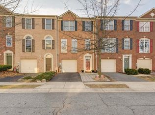 8827 Montjoy Pl, Ellicott City, MD 21043