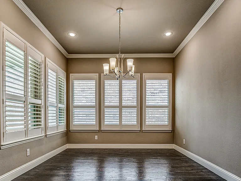534 Evergreen Dr — Photo 46