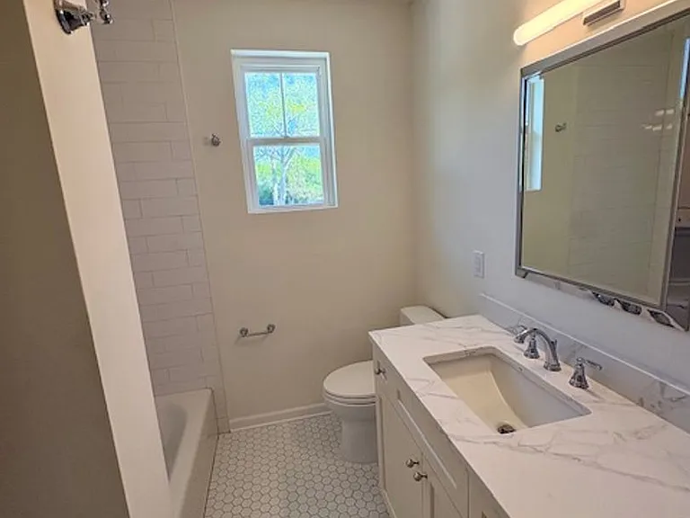664 Windermere Blvd #D — Photo 36