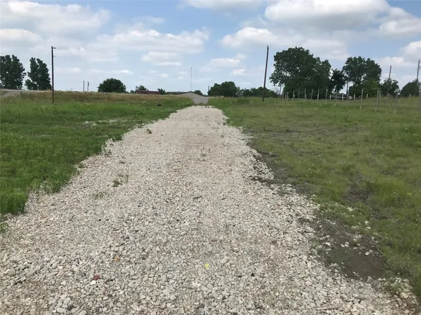 85 Fm, Ennis, TX 75119