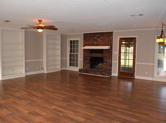 4th image of 163 Pineridge Dr