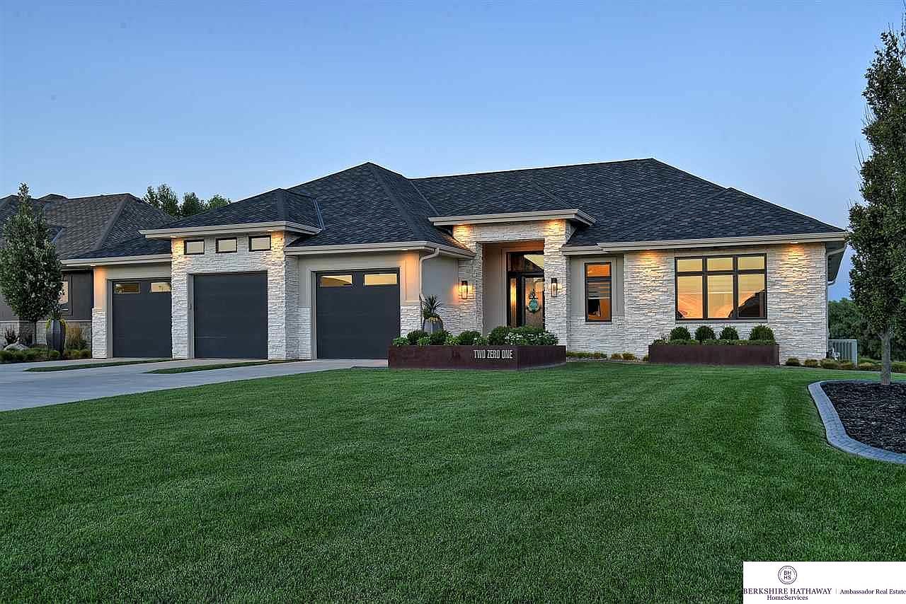 201 S 243rd St, Waterloo, NE 68069 Zillow