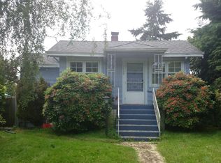 7529 26th Ave NW, Seattle, WA 98117