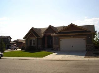 1033 Frisian Dr, Fort Collins, CO 80524