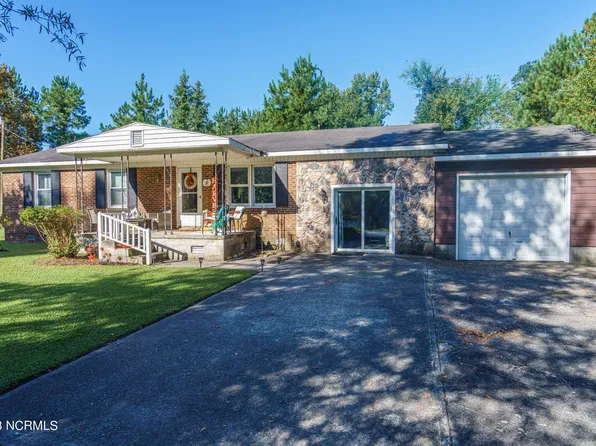 144 Gardner Street, Pollocksville, NC 28573