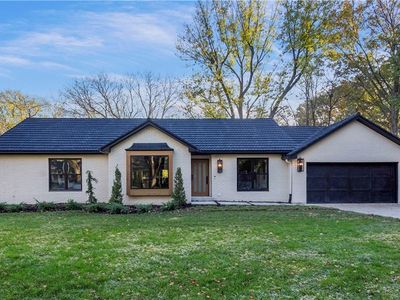 2019 W 81st Ter, Leawood, KS, 66206